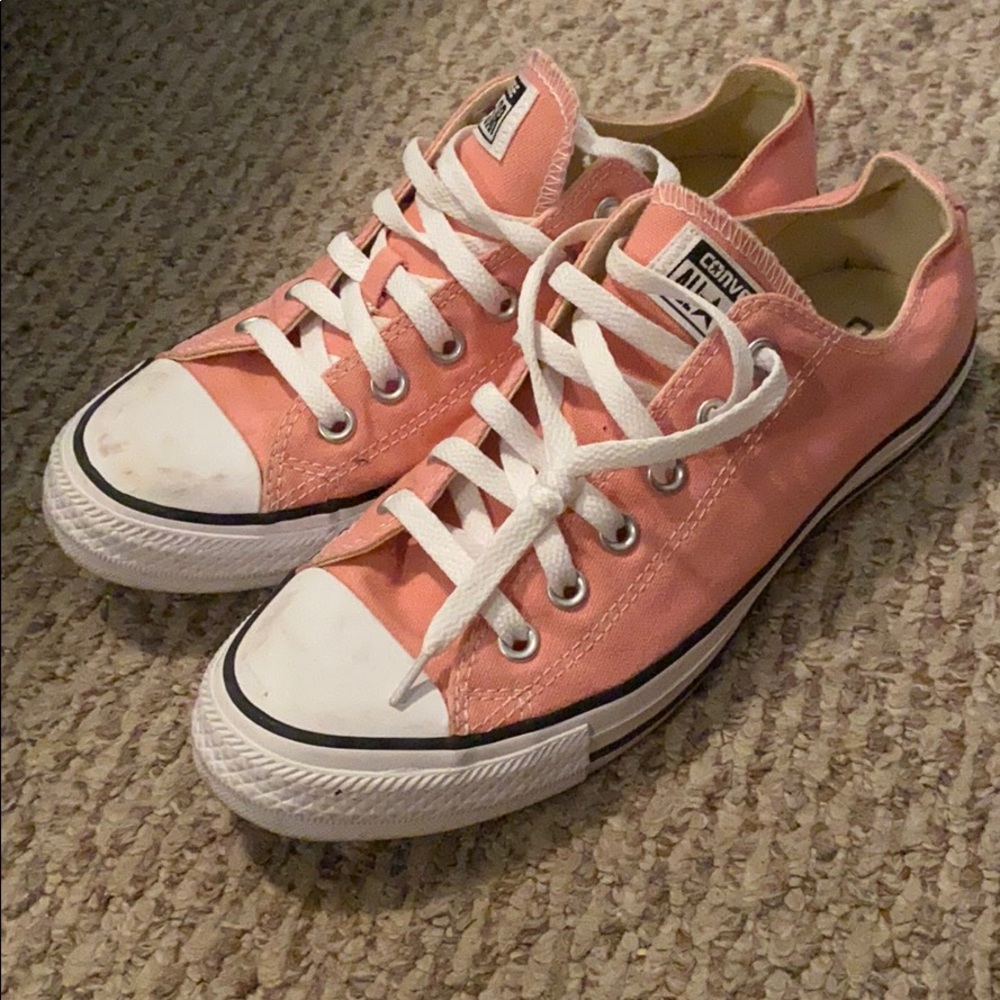 Pink converse all star